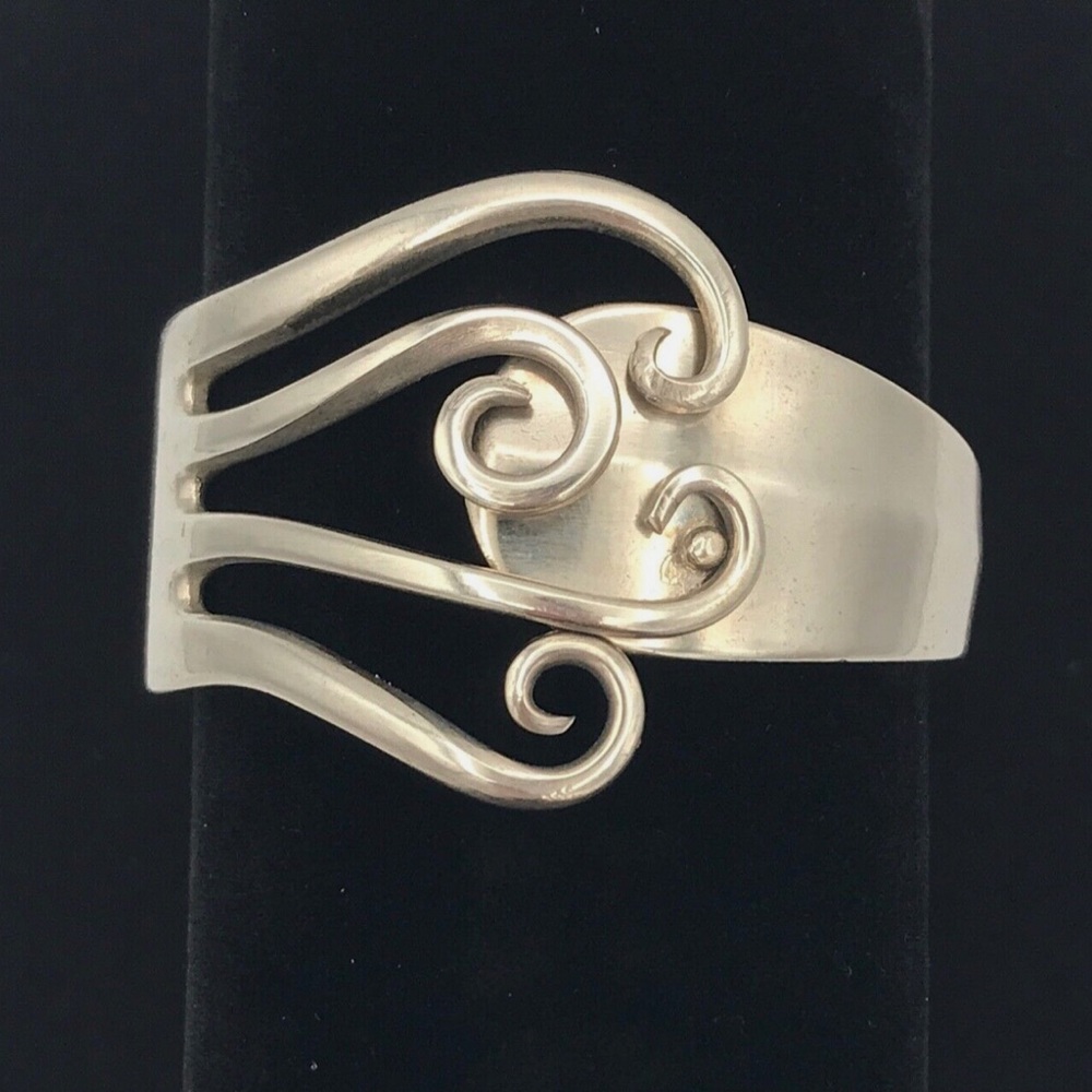 Vintage silver bracelet